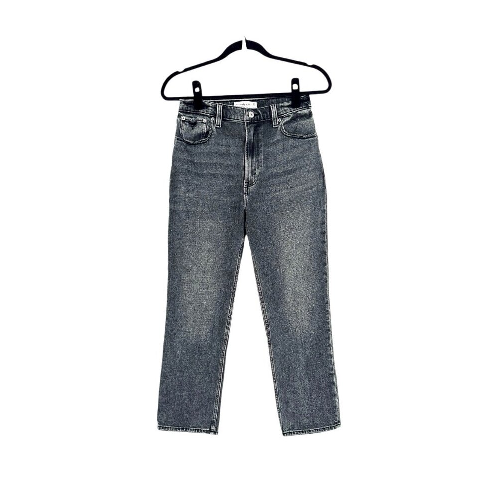 Abercrombie & Fitch Ultra High Rise Ankle Straight Jean